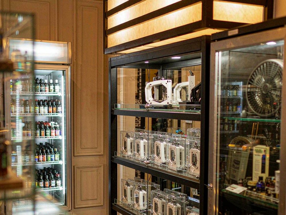 B2B Supply of Kafficarat accessories — premium tier