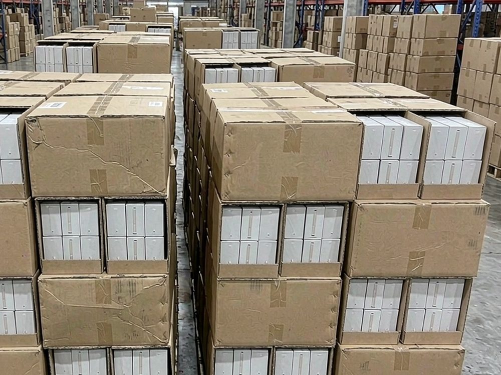 Case Study: Kafficarat hardware — wholesale only