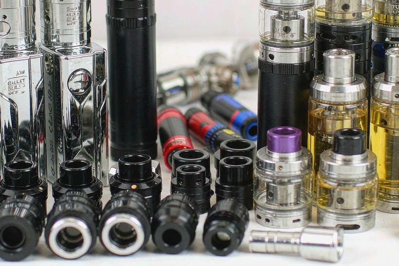 Comparison of Kafficarat hardware Suppliers — small parcel