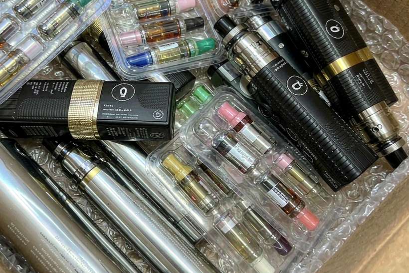 Device Catalog for Kafficarat kits — small parcel