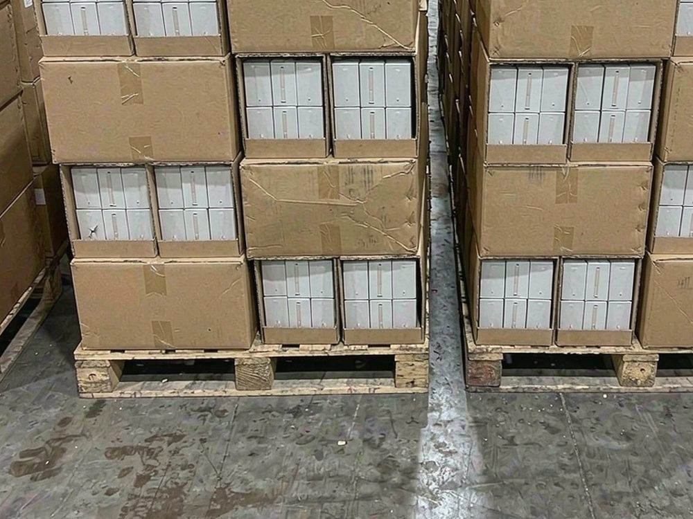 Sourcing Report on Kafficarat disposables — premium tier