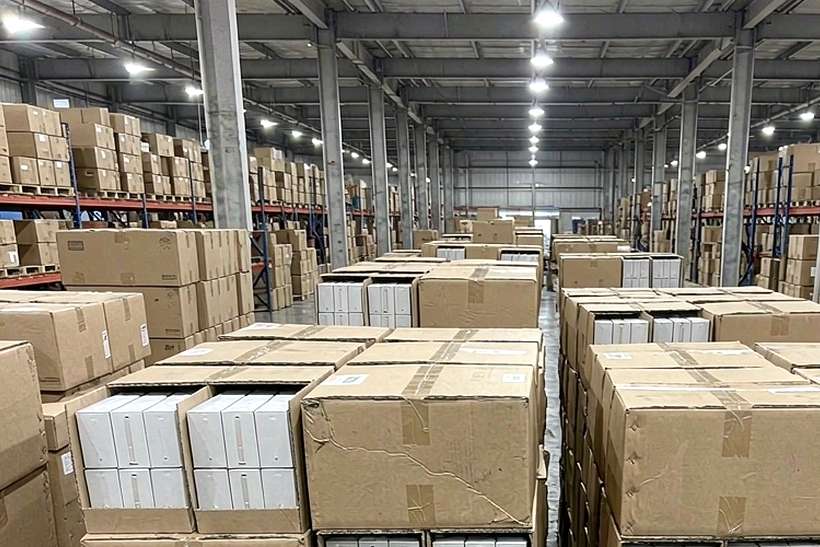 Warehouse Options for Kafficarat pods — small parcel